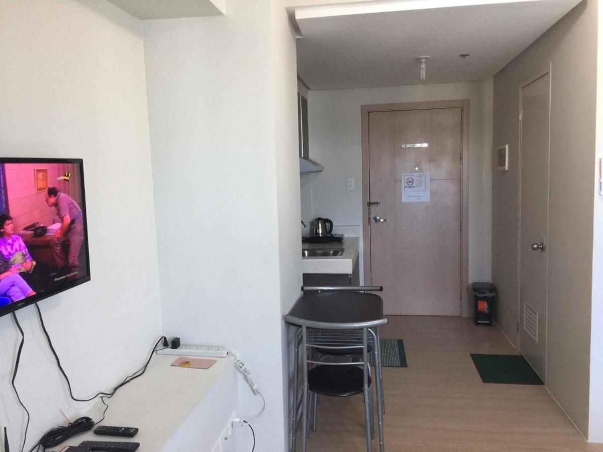 Mplace Condo Unit _ Panay Avenue, Quezon City, Philippines Маніла Екстер'єр фото